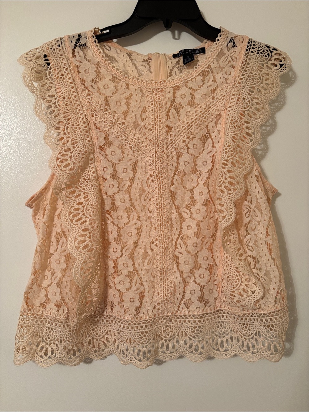 Love By Design Cream Lace Ruffle Tank